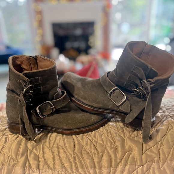 Frye like new gray suede Veronica strap mid-calf boots 7.5 - Picture 1 of 8